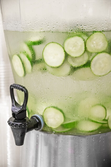 health benefits of cucumber water