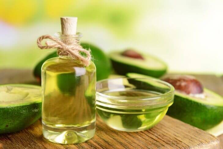 How to Use Avocado Oil in Skincare